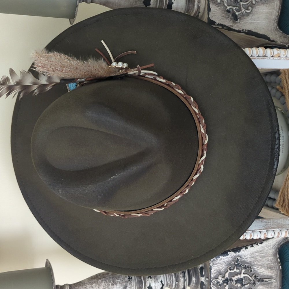 Western Style Hat - Picture 4 of 10